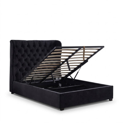 Black Chesterfield upholstered bed luxury bedroom decor design beds leather