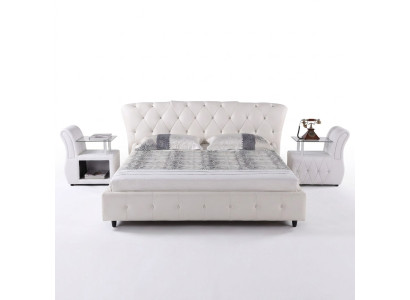 White Padded Designer Chesterfield Bed Bedroom Textile Furniture