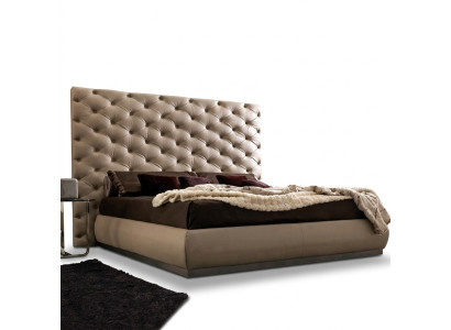 Beige wall panel Chesterfield luxury bed designer double beds