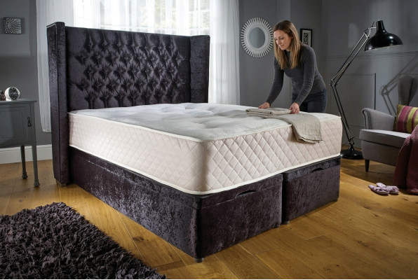 Chesterfield Designer Bed Bedroom Textile Leather Upholstery Velvet 160x200 New