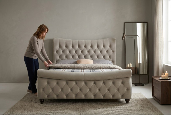 Black Chesterfield Hotel Double Bed Bedroom Upholstery Luxury Furniture