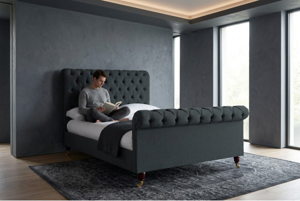 Chesterfield Design Upholstered English Double Bed Black 140/160/180x200 Beds