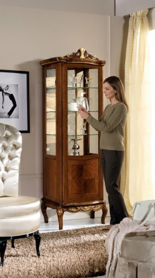 Classic furniture wood brown showcase chic luxury display cabinet Italian furniture