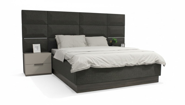 Luxury bedroom set designer bed with 2 nightstands, completely new 3 pieces.