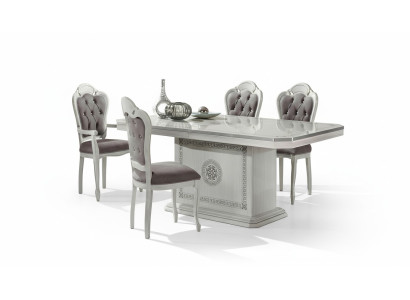 Luxury wooden chair set of 4 with crystals for dining room