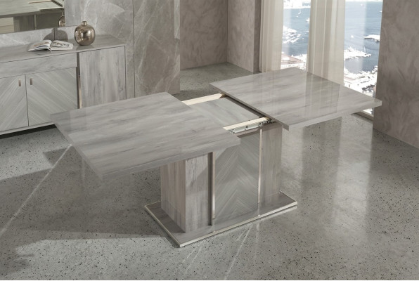 Luxury dining table Extendable wooden table Modern design for dining room Italy