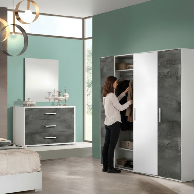 Modern wooden wardrobe with 4 doors for bedroom