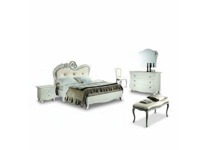 Classic bed luxury beds Chesterfield furniture bedroom baroque hotel fabric