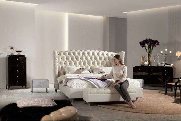 Luxury designer bed Chesterfield leather bed upholstered bed bedroom marriage