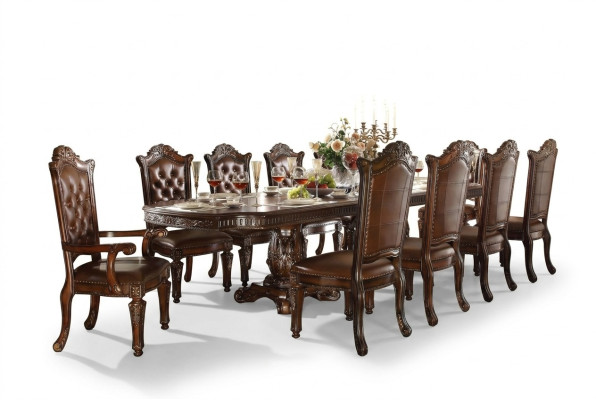 Luxurious Baroque Style Dining Room Set Designer Dining Table with Brown Chesterfield Chairs