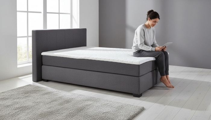 Designer upholstered bed bedding textile bed double bed marital bed box spring.