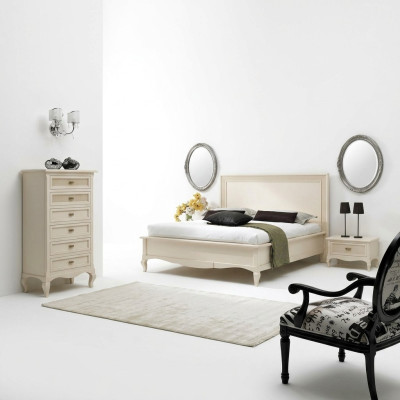 Italian bedroom furniture bed nightstand solid wood bed set 4-piece set.