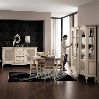 Set of wooden furniture: dresser, 4x chairs, table, cabinet, new dining room set, 7 pieces.