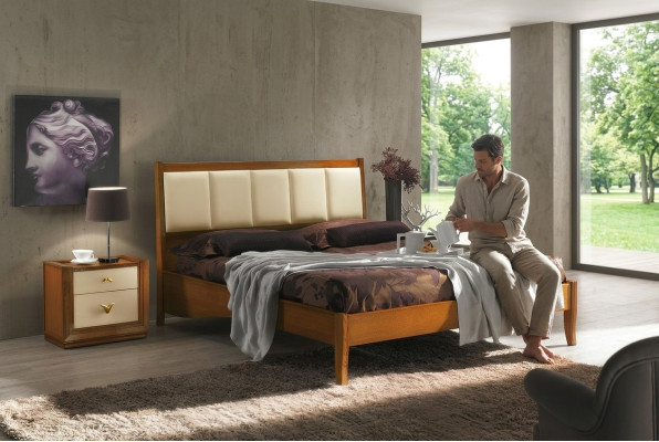 Luxury 3-Piece Set Bedroom Bed Nightstand Double Wooden Bed Frame New