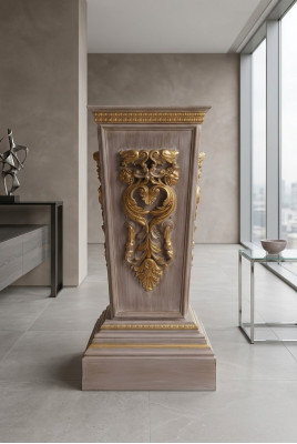 Classic vase with chic-looking brown color fits the living room terrace.