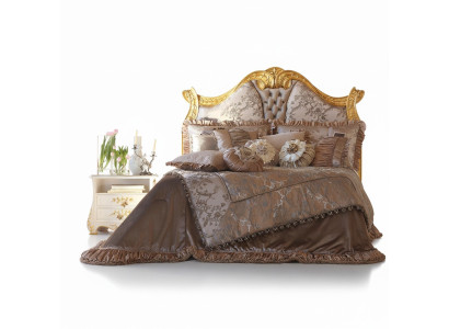 Luxurious Chesterfield-style headboard for your bed