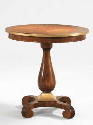 Luxury dining table round table solid wood Italy new dining room tables round furniture