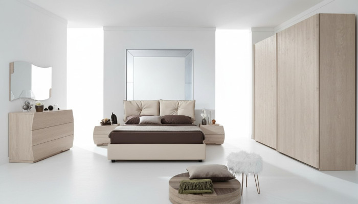 Luxury 6-piece set. Bedroom bed, nightstand, dresser, mirror, wardrobe, new.