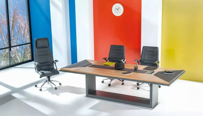 Comfortable stylish conference table desk office furniture wood