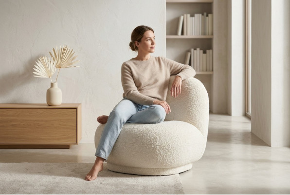 Armchair cocktail chair modern white upholstery fabric seat single-seater