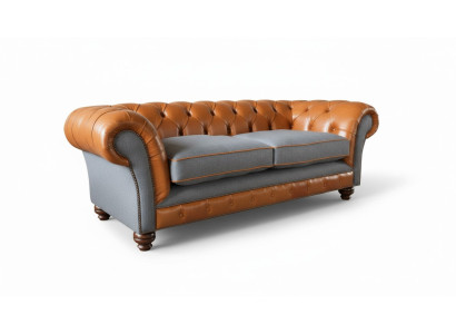 Luxurious faux leather sofa in Chesterfield 3-seater sofa design with three seats