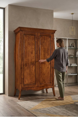 Solid wood wardrobe, massive bedroom furniture, Italy, new