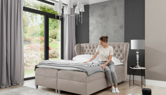 Luxury double bed Chesterfield bedroom furnishings upholstered bed modern furniture