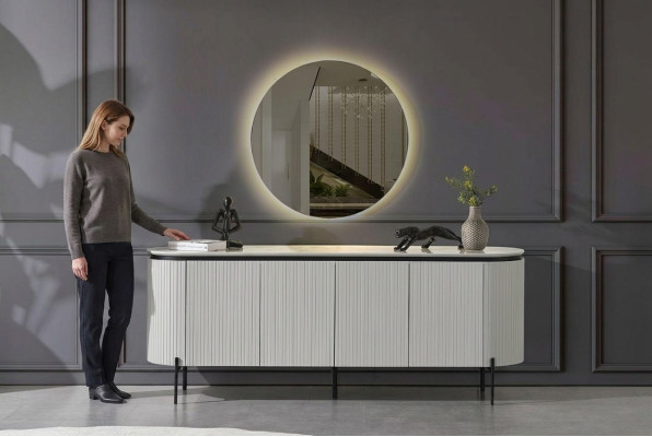 Stylish dining room set consisting of a sideboard and mirror, white color, 2 pieces.