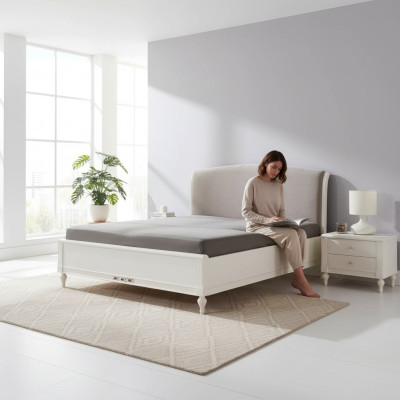 Bed Modern Design Luxury Upholstered Beds Fabric Bed in the Bedroom