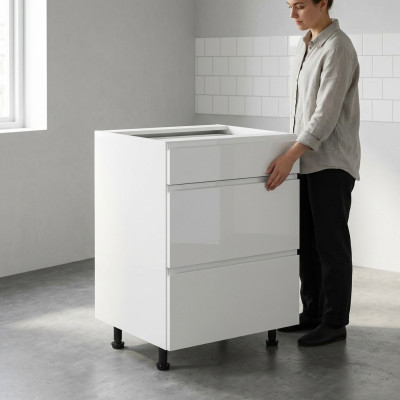 Mobile kitchen with drawers