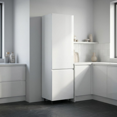 Built-in refrigerator cabinet, white kitchen