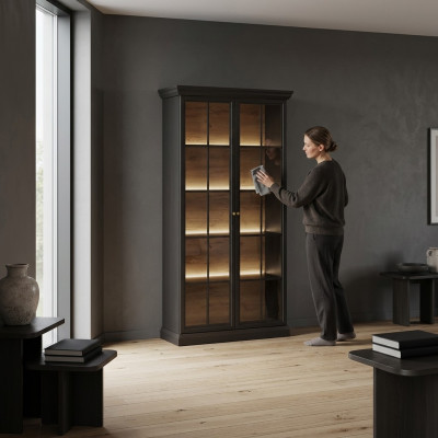 Glass display cabinet