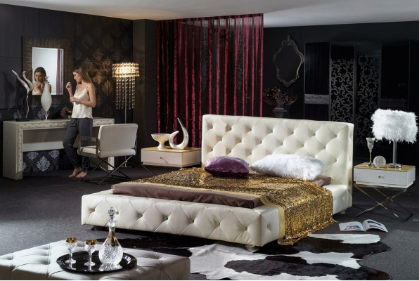 Elegant designer bed, beds, leather bed, Chesterfield upholstered bed, double bed, new